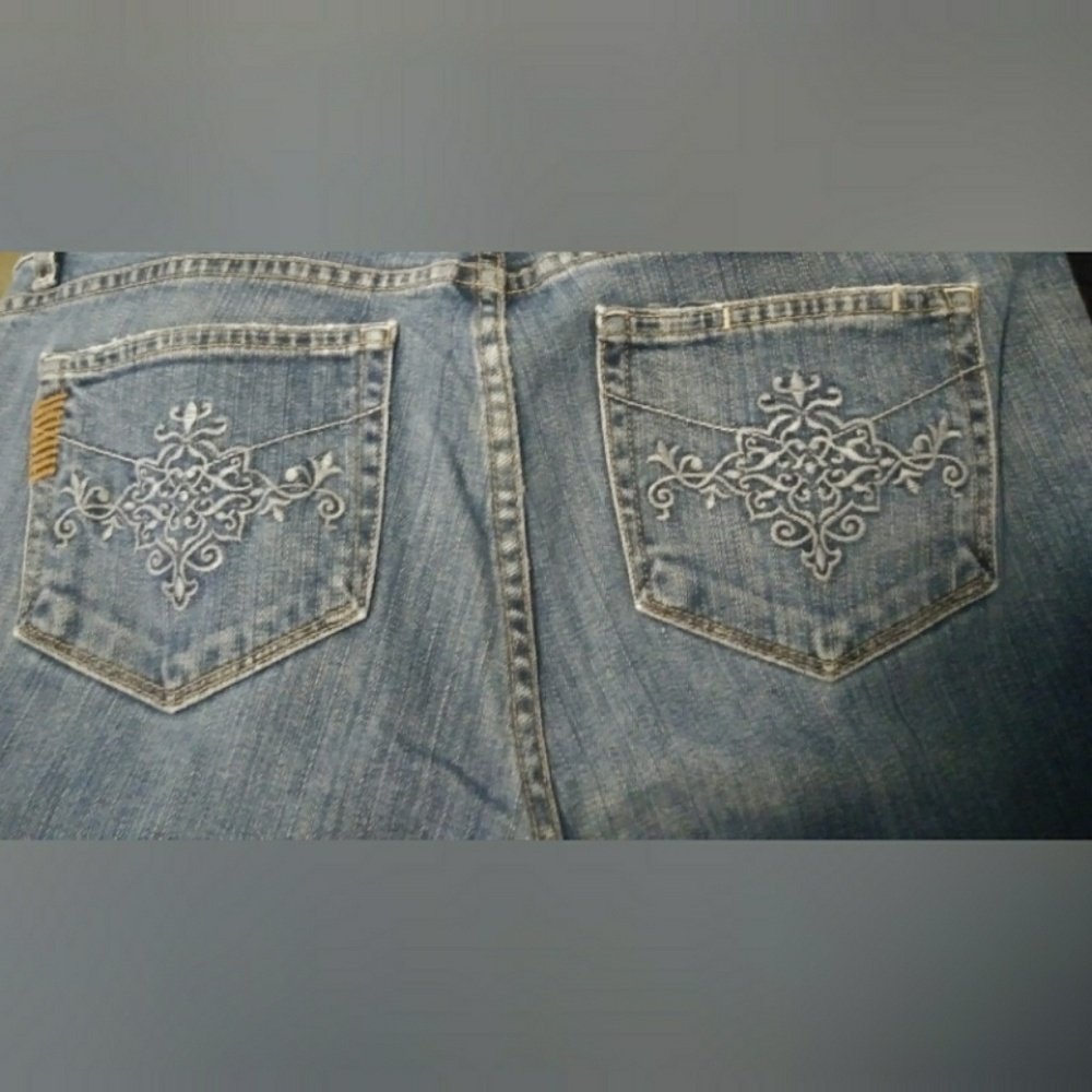 Paige Robertson Wide Leg Jeans - Picture 4 of 6